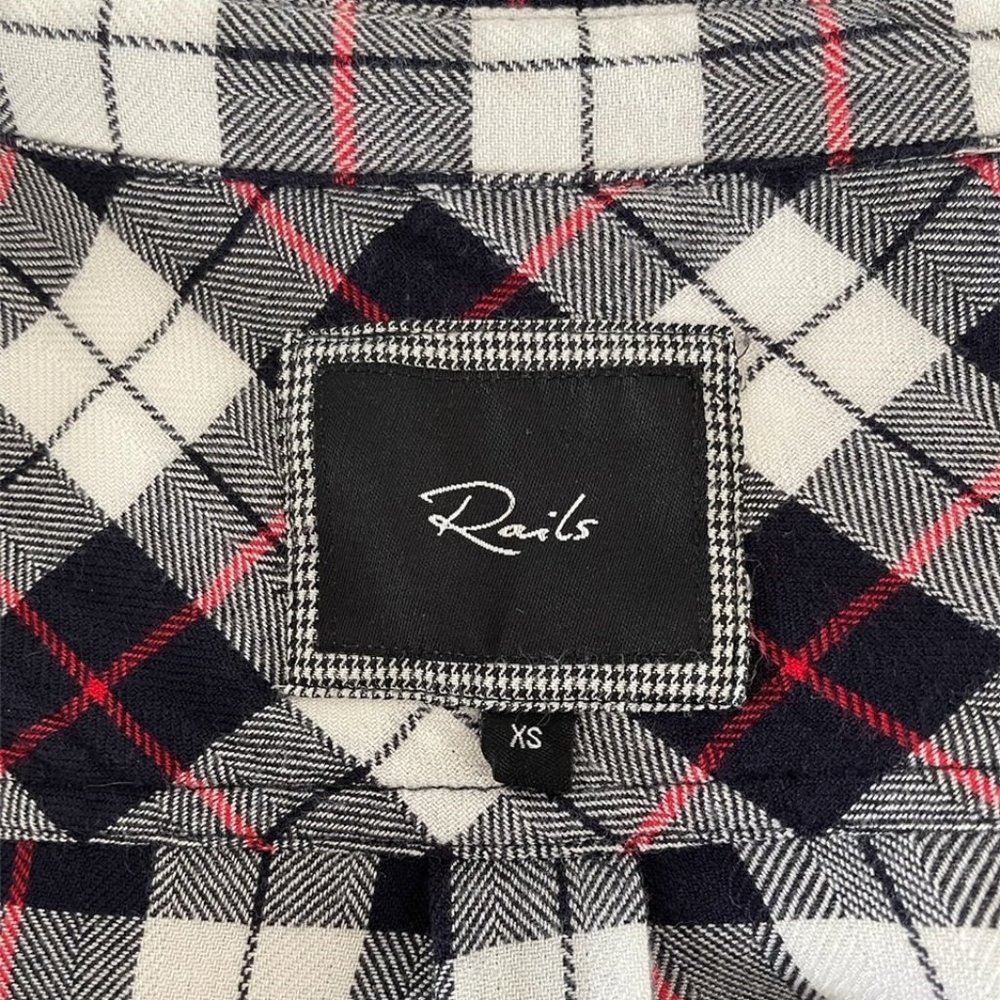 RAILS: Women's White, Black, Grey & Red Plaid Long Sleeve Button Up Shirt - XS - Picture 3 of 3